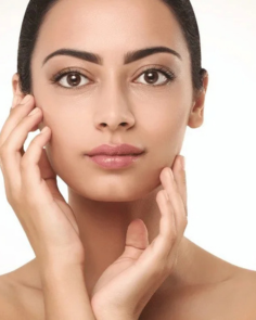 Hydra Facial in Rajkot: Achieve Instant Glow with Happy Makeover & Nails